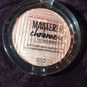 Maybelline Master Chrome Rose Gold